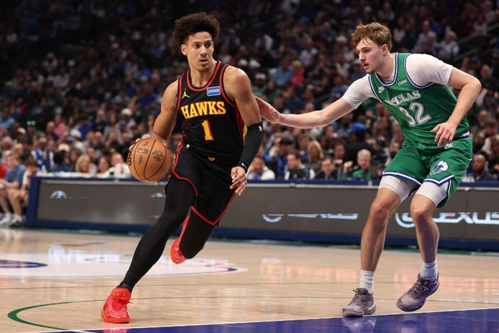 老鹰逆袭登顶战力榜 马刺三分火力成黑马