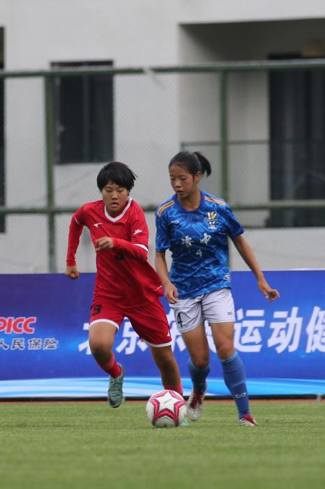 资中县青少年体育运动学校队在陕西留坝“奔跑