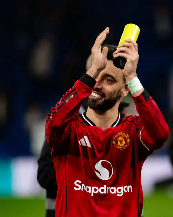 曼联主帅卡里克谈B费状态提升背后的信任与战术